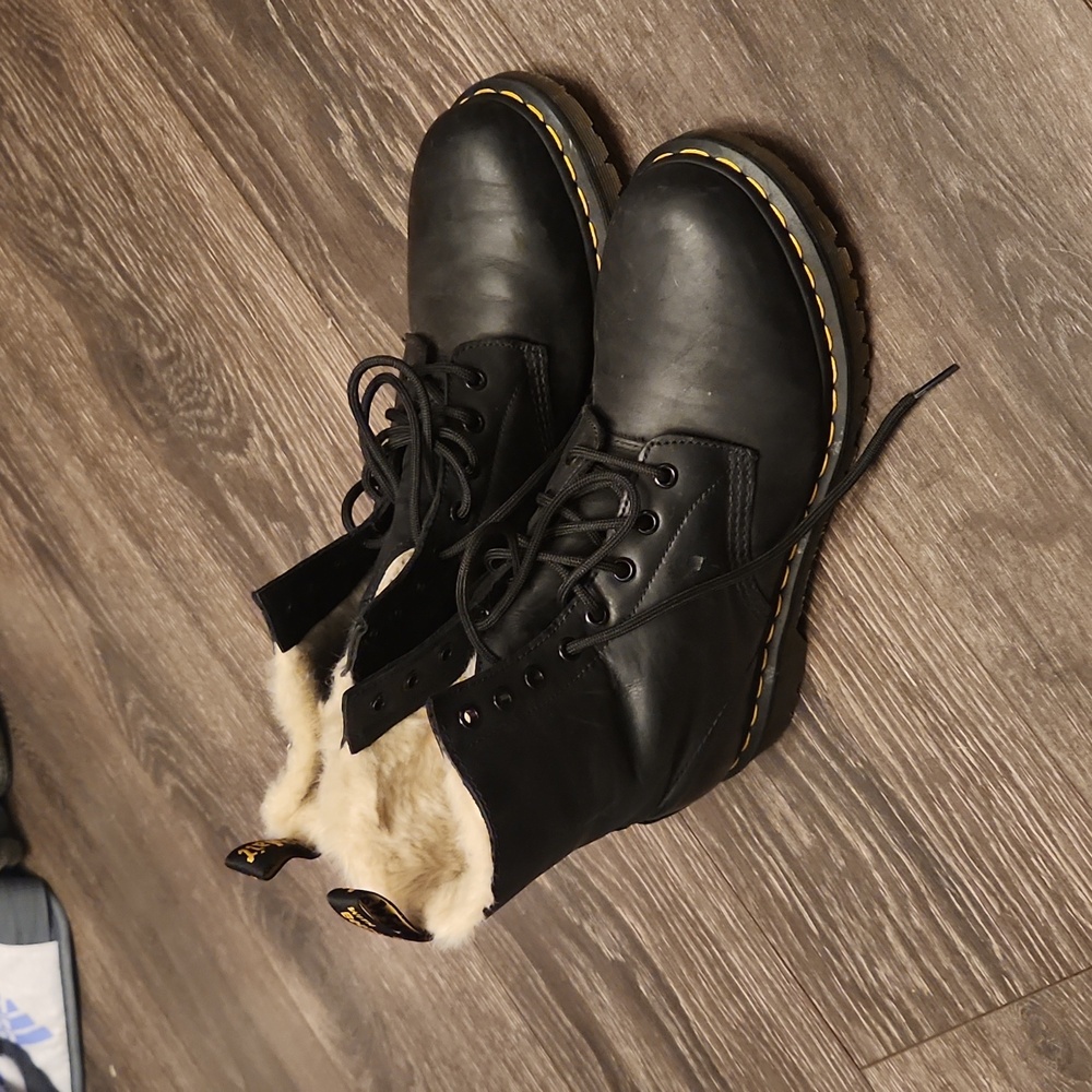 Dr. Martens Black Leather Lace-Up Fur-Lined Boots with Yellow Stitching